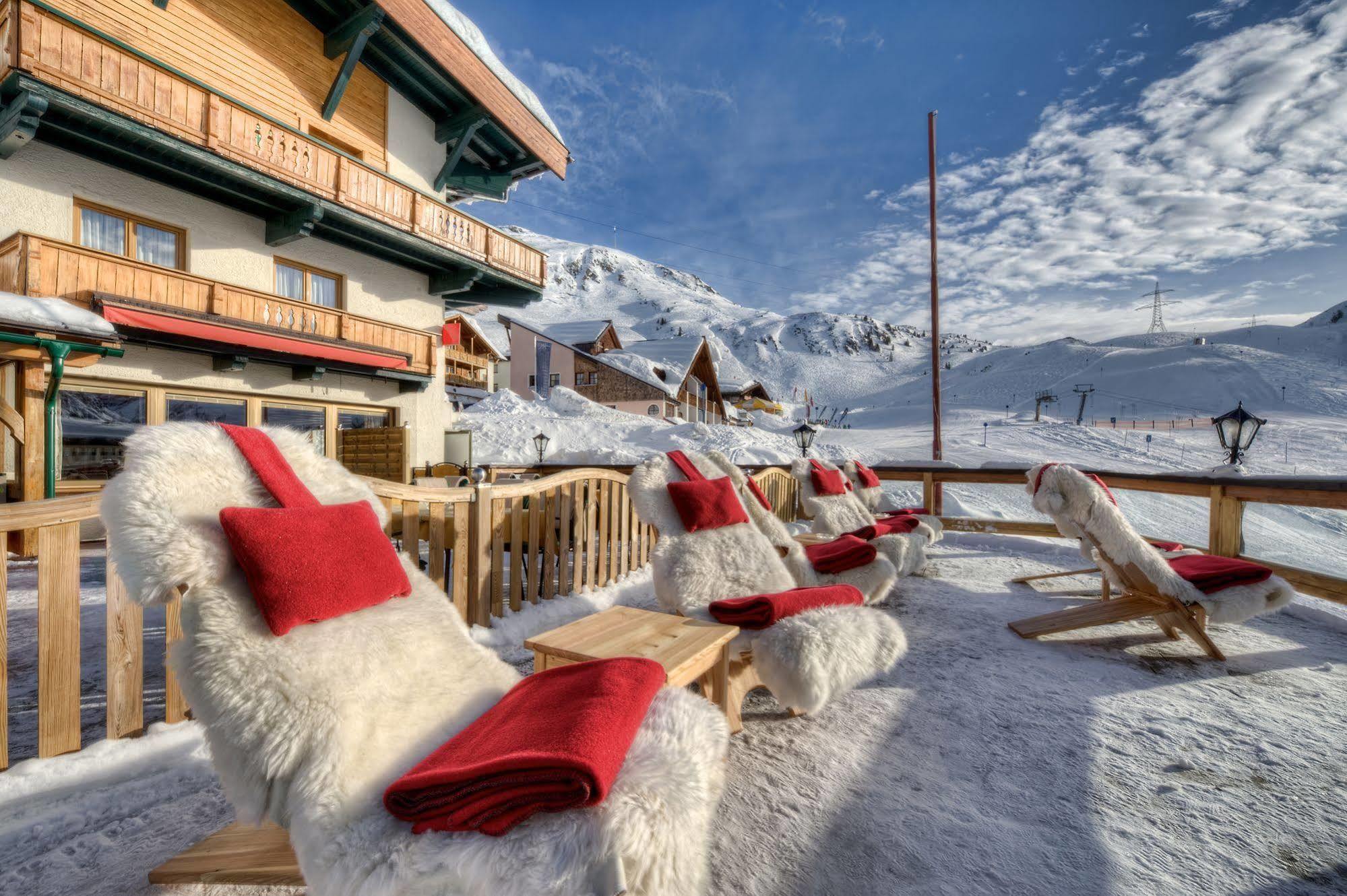 Hotel Arlberghöhe St. Christoph am Arlberg Exterior foto